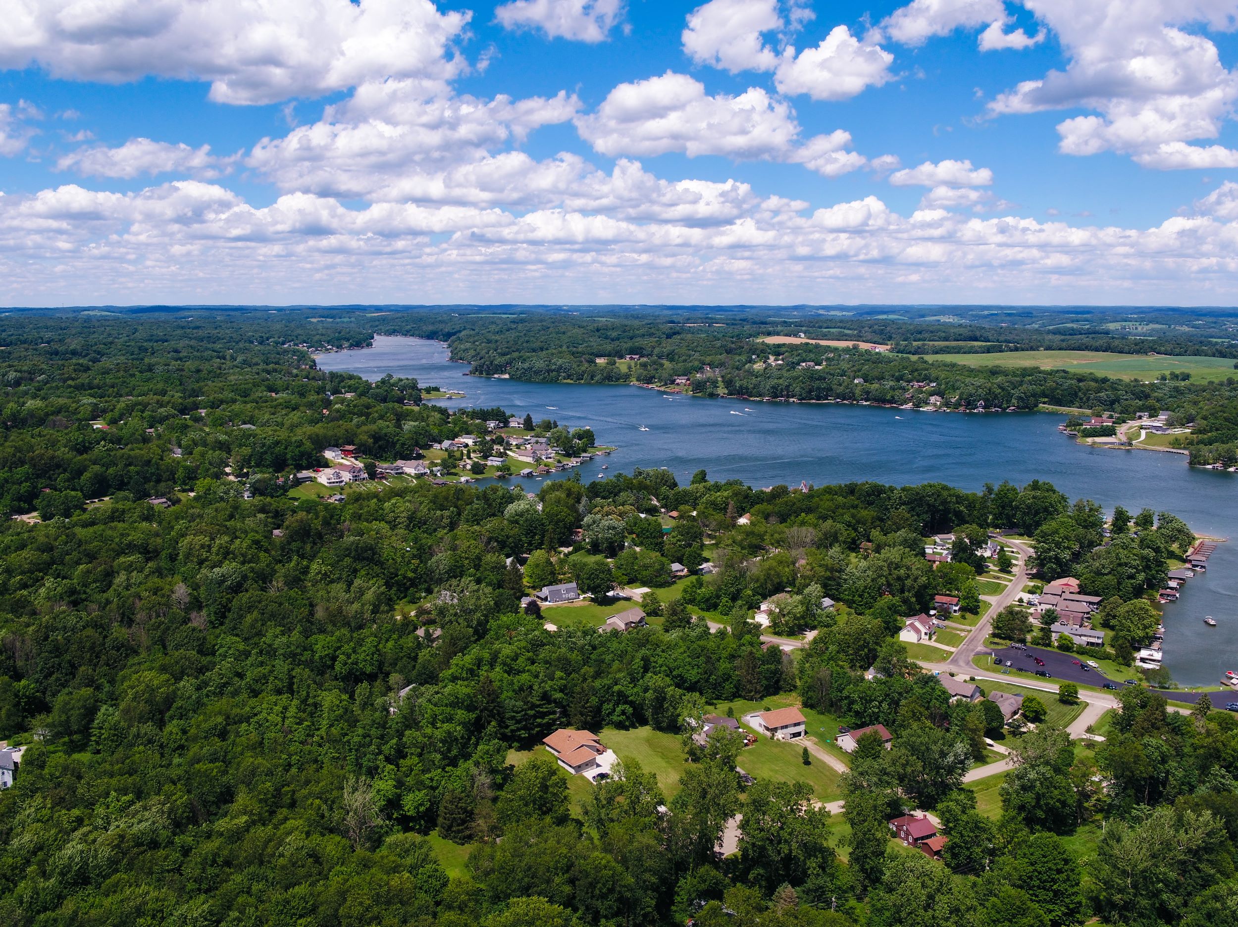 Apple Valley OH Shutterstock 1494147314